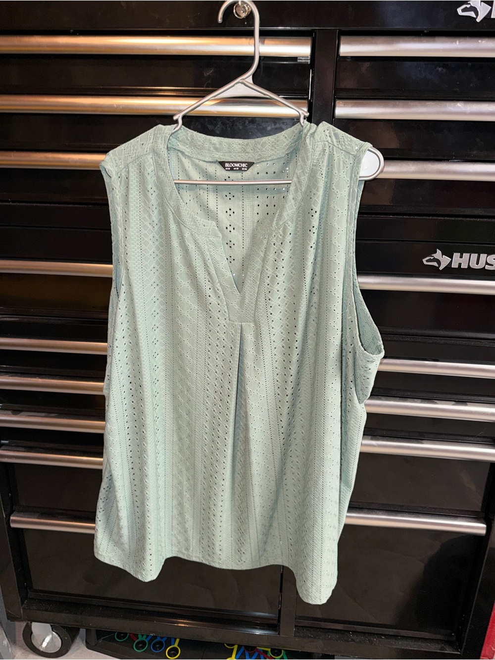 BloomChic Mint Green Eyelet Sleeveless V-Neck Tank